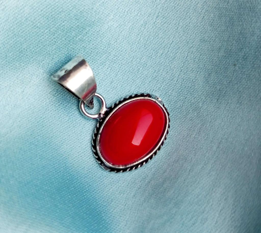 Coral Gemstone 925 Sterling Silver Plated Oval Pendant Jewelry NST-J2H18951