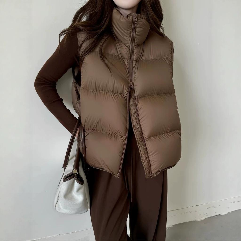 cotton-padded vest reduces age, feels comfortable in autumn and winter, thickens foreign style, black vest, women are thin and warm
