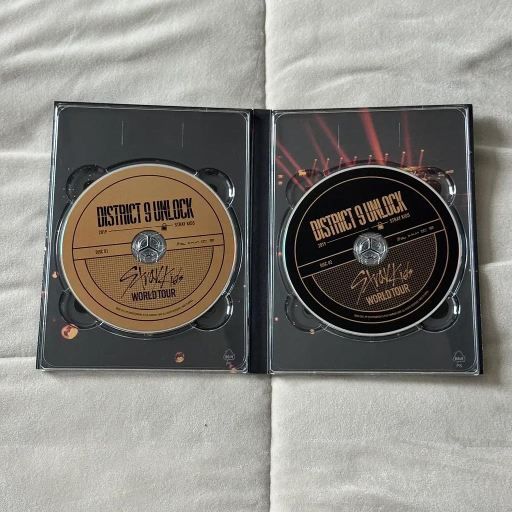 STRAY KIDS Unlocked Concert Dividi DVD Used