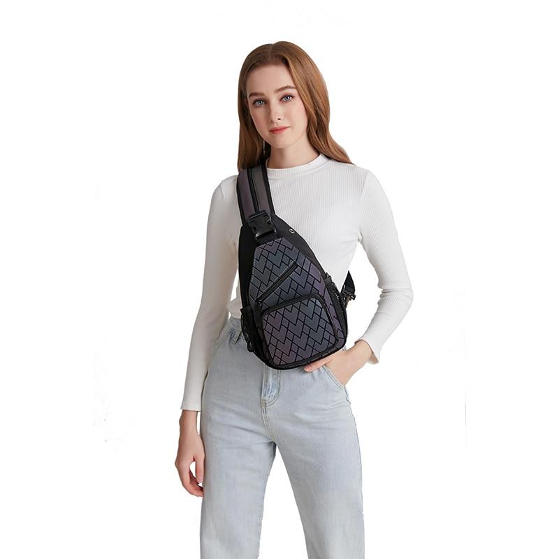 Нагрудный рюкзак с геометрическим принтом