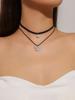 Простая тарелка с цветком и подвеской в виде бриллиантового креста, женская