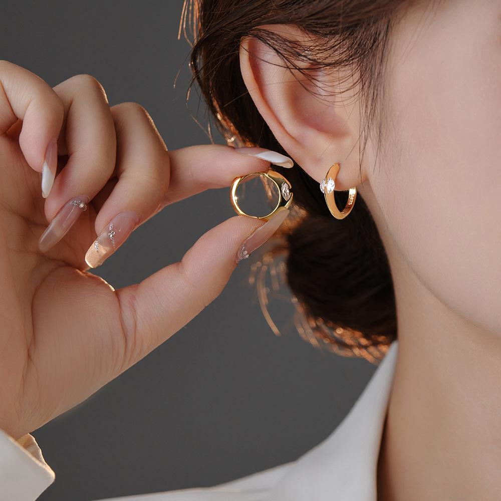 Korean Style Synthetic Zircon Ear Cuffs for Women - Sweet and Fresh Design