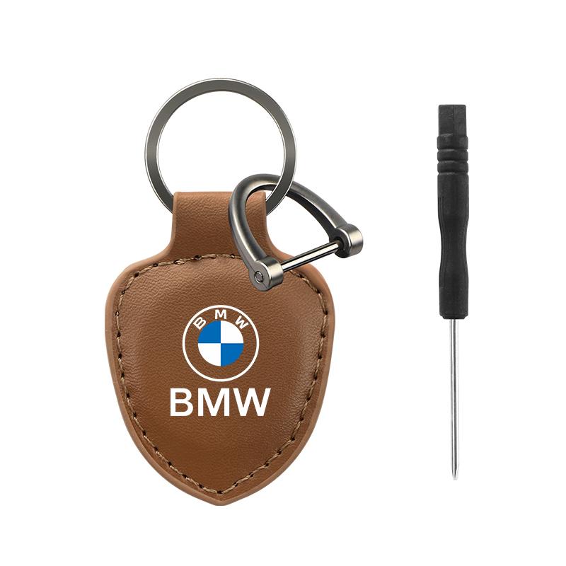 WKRA1 Car interior Logo Shield type Keychain Modeling Leather Key Ring For BMW M E90 E91 E92 E46 E60 E90 X1 X3 X5 E70 X5 1686