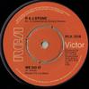 7inch Record R & J STONE - We Do It RCA2616 RCA Victor 1975 UK Soul/Funk Used
