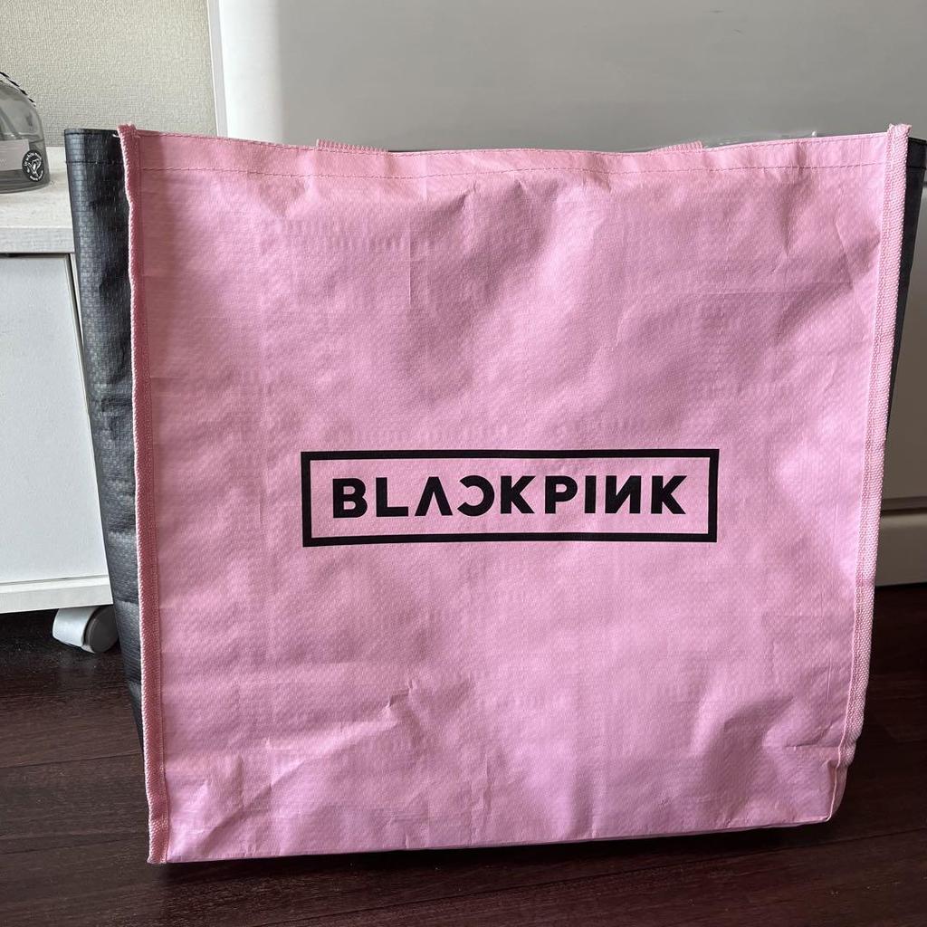 [USED] BLACKPINK Premium Seat Limited Merchandise (with Silver Tape with Message)