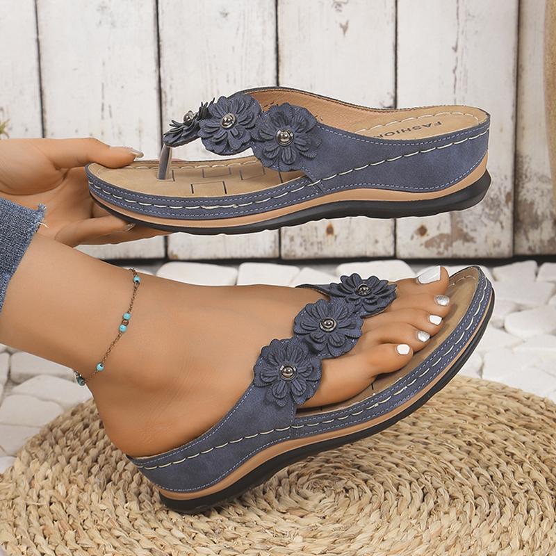 Fashion Fashion Flower Decor Wedge Flip Flops Women 2025 Summer Clip Toe Beach Slippers Woman Comfortable Non Slip Casual Slides Sandals