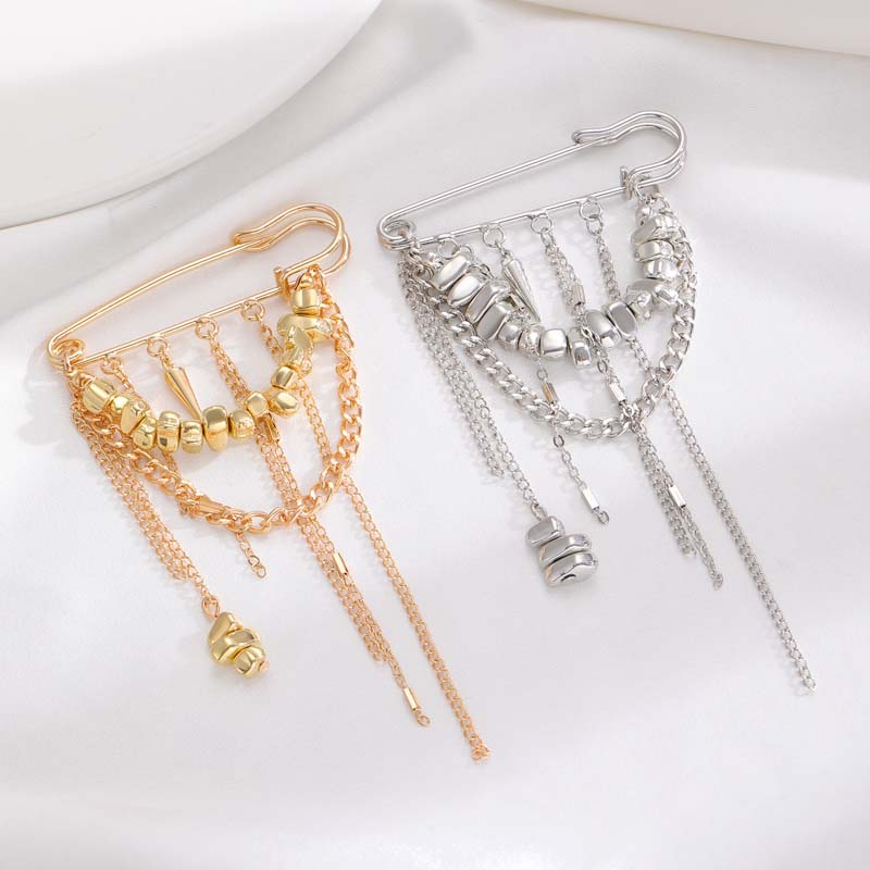 Fashion Metal CCB Tassel Chain Brooch for Women Gothic Silver Color Irregular Handmade Beaded Chain Pin Brooch Jewelry Accessory