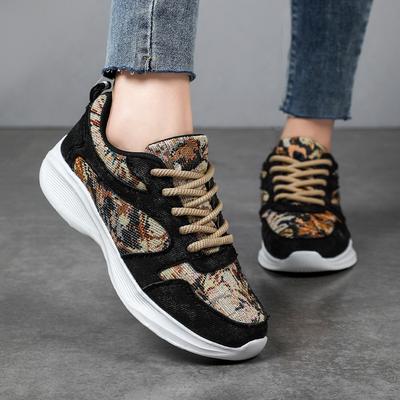 Женская обувь – Кроссовки