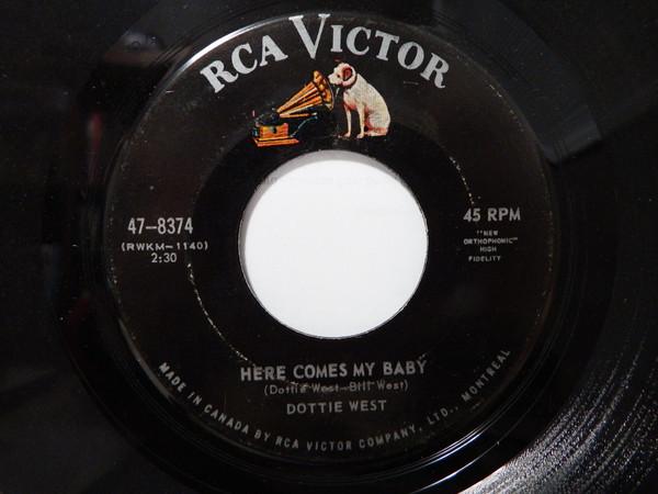 7-дюймовая пластинка ДОТТИ ВЕСТ - Вот идет мой малыш / (Как я могу Fac 478374 RCA Victor 1964 Канада Фолк Б/у