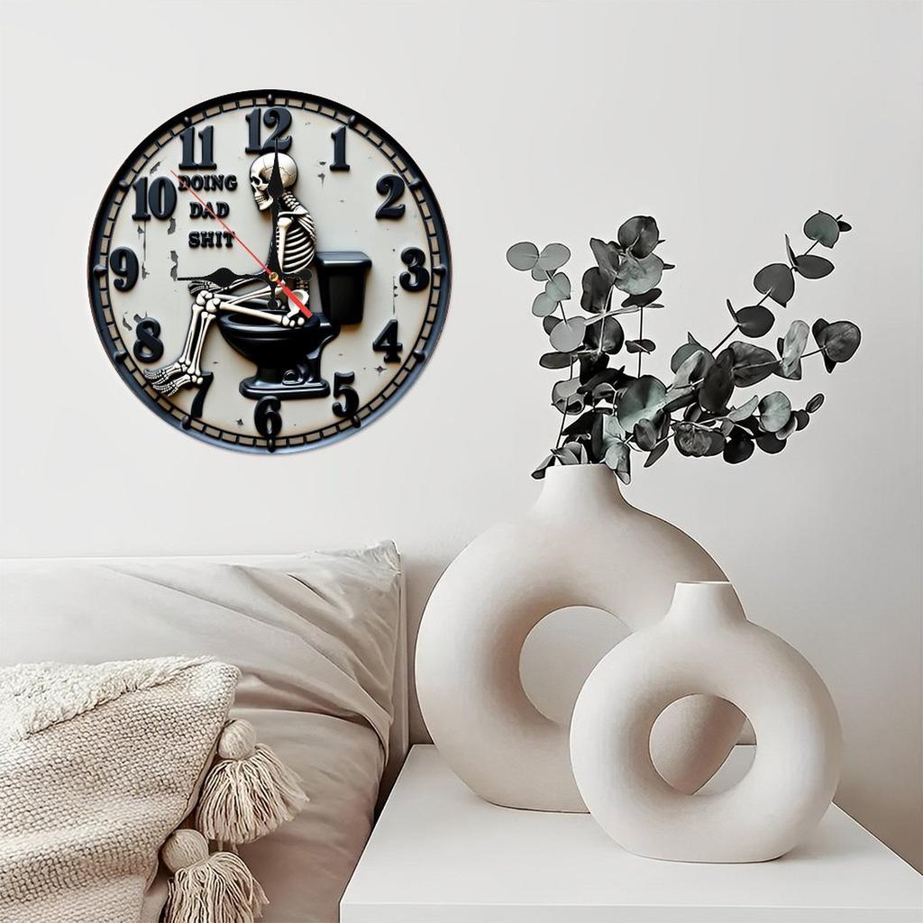 Seasonal Design 25x25cm Wood Wall Clock with Holiday Themes