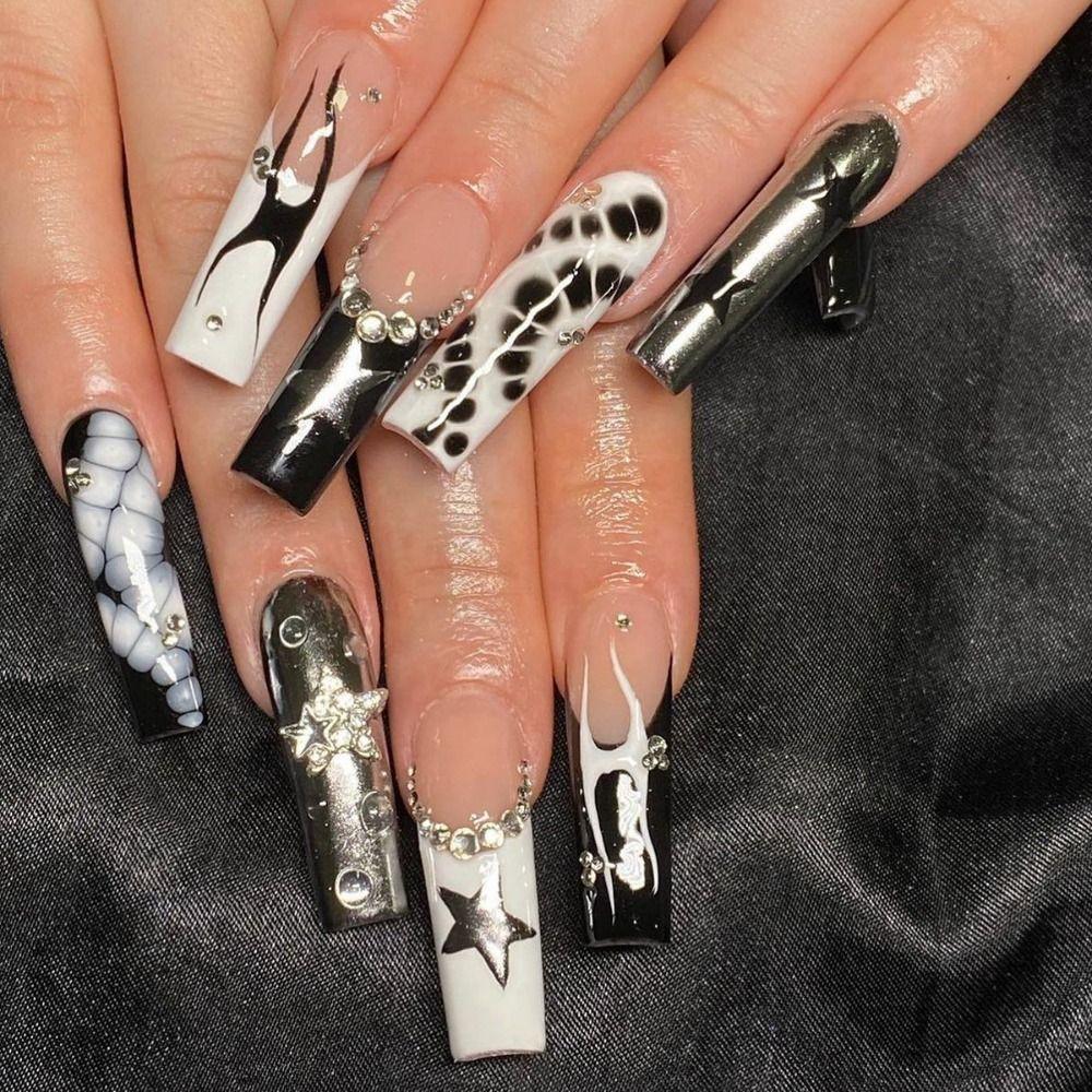24pcs Manicure Long Almond False Nails Stiletto Stained Love Butterfly Flame Fake Nials Detachable Ballerina Press on Nails DIY