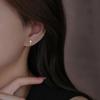 Серьги-гвоздики с крестиком из стерлингового серебра с кристаллами, на винтовом креплении, для женщин - Простые, элегантные и универсальные гвоздики для ухода за ушами.