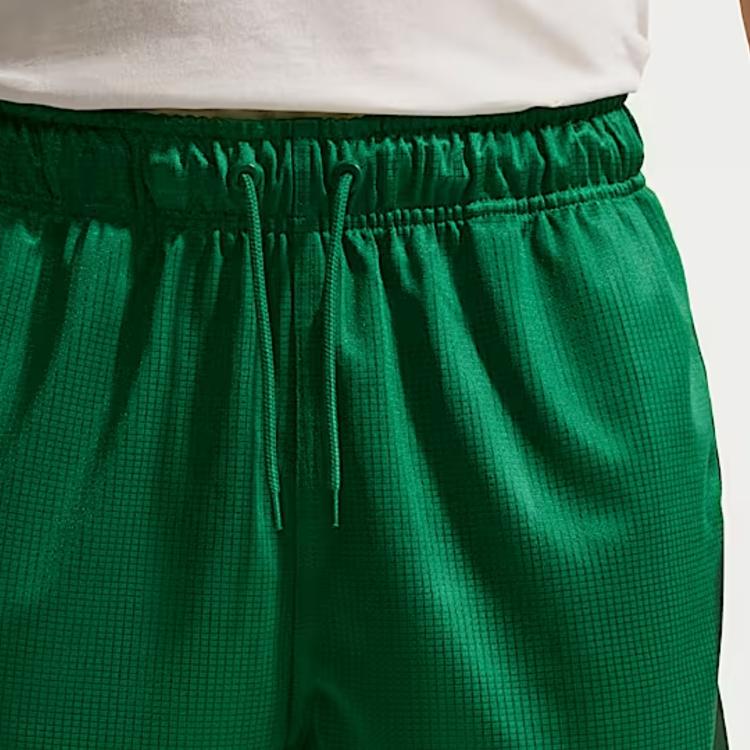 Nike Спортивный клуб Быстросохнущие однотонные повседневные шорты средней посадки Мужские шорты II4374-365