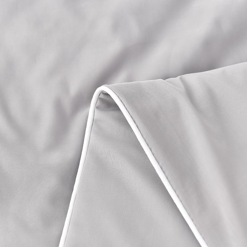 Ice Silk Summer Air Conditioning Cooling Quilt Comforter Lightweight Blankets Skin-friendly Breathable Water Washable Fabric