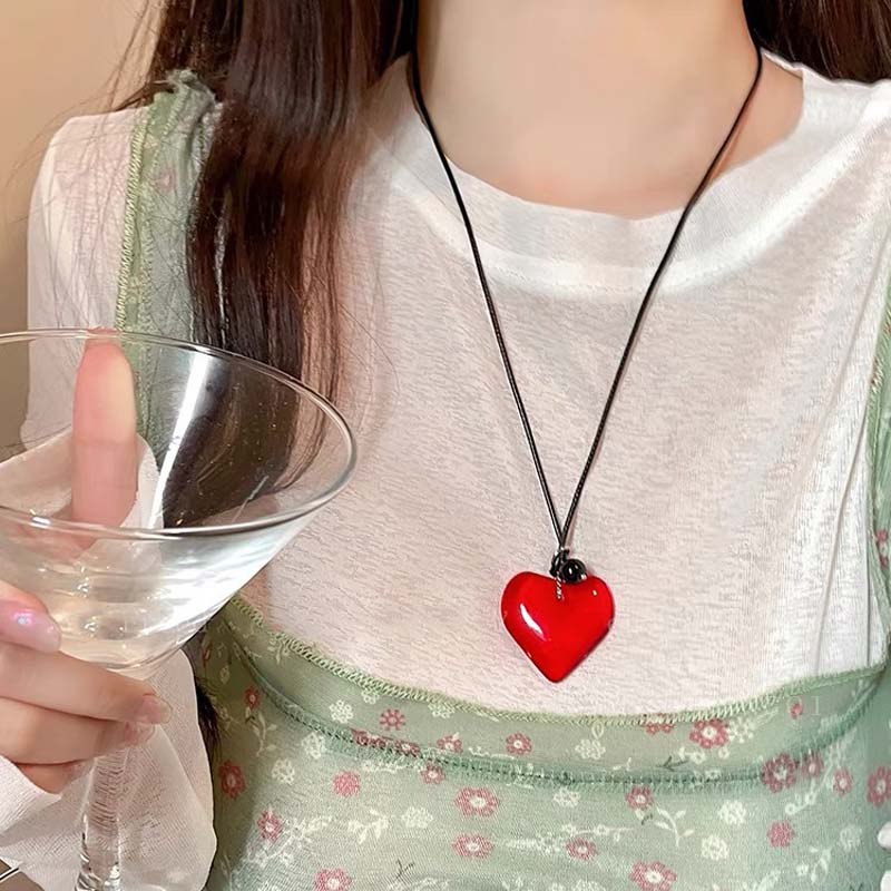 Модные круглые полые кулоны из смолы на черном кожаном шнурке, длинные цепочки для свитеров, женские украшения для вечеринок