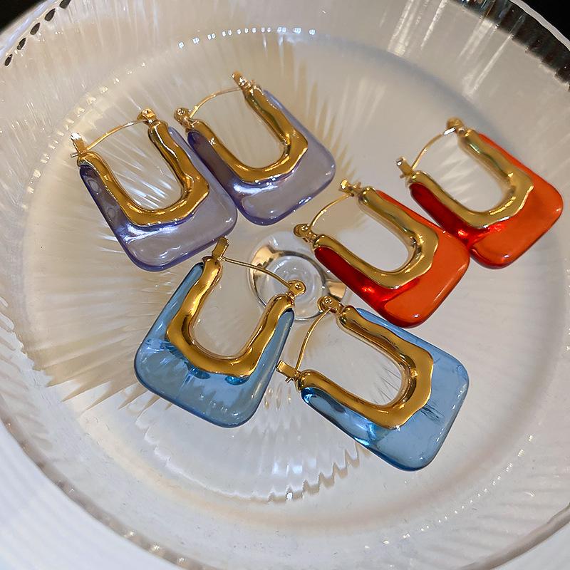 Ретро акриловые геометрические серьги U-образной формы - Французская мода для женщин