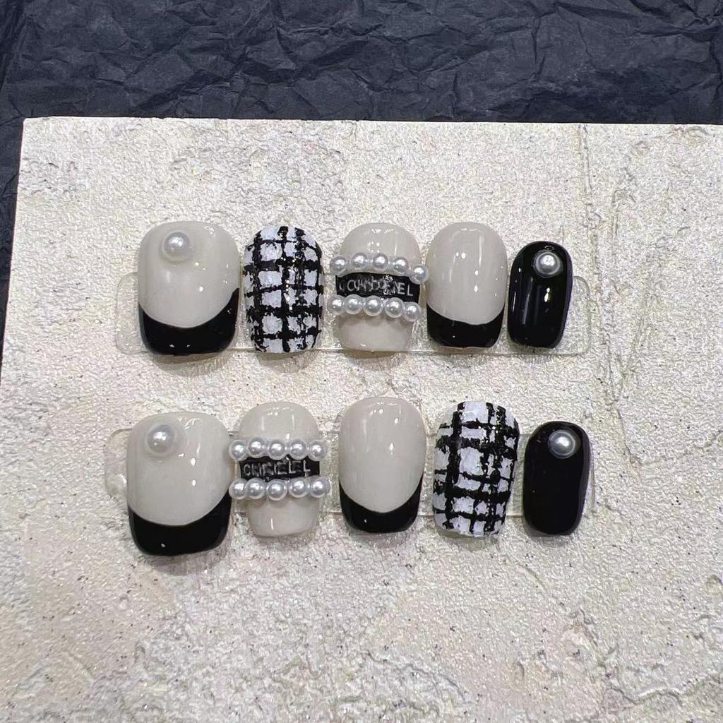 Wearing Nail Handmade Manicure Finished Fake Nail Patch Japanese Xiaoxiangfeng Black Edge French Hand-painted Gypsum Line