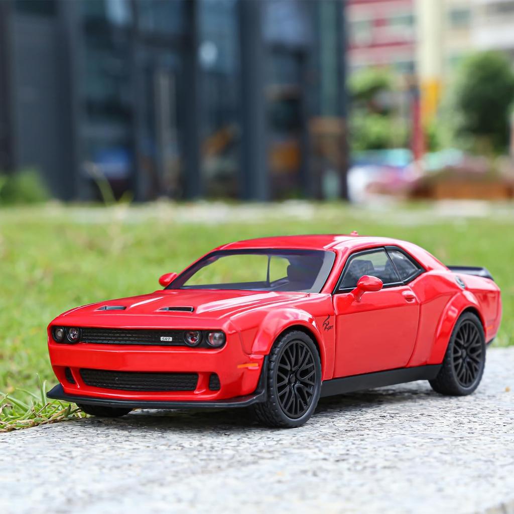 Масштаб 1/32 Dodge Hellcat Challenger Die Cast Metel Pull Back Model Car Hellcat со звуком и светом Hellcat Car Toy Car Toy Gifts для детей от 3 лет и старше
