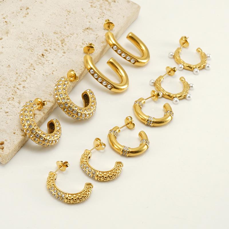 New European and American fashion stainless steel diamond-encrusted pearl earrings, versatile and unique, made of titanium steel18k Female