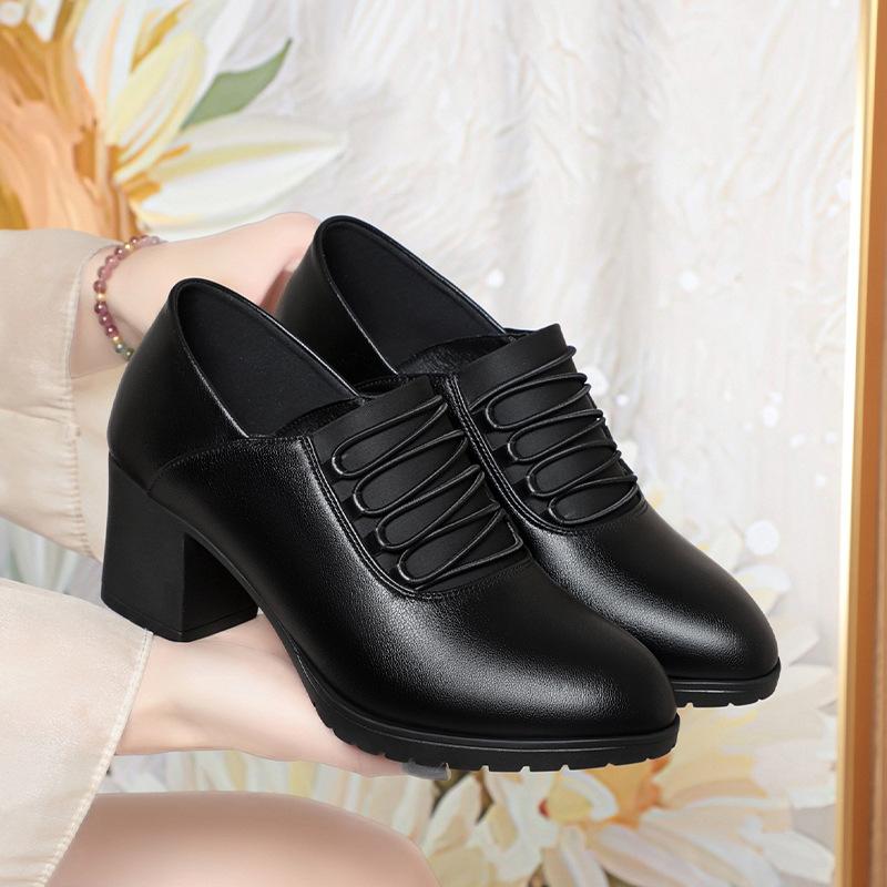 Fashion Autumn Winter Soft Sole Soft Leather Comfortable Thick Heel Shoes Middle Deep Mouth Fashion Women's Elegant Single Shoes Daily