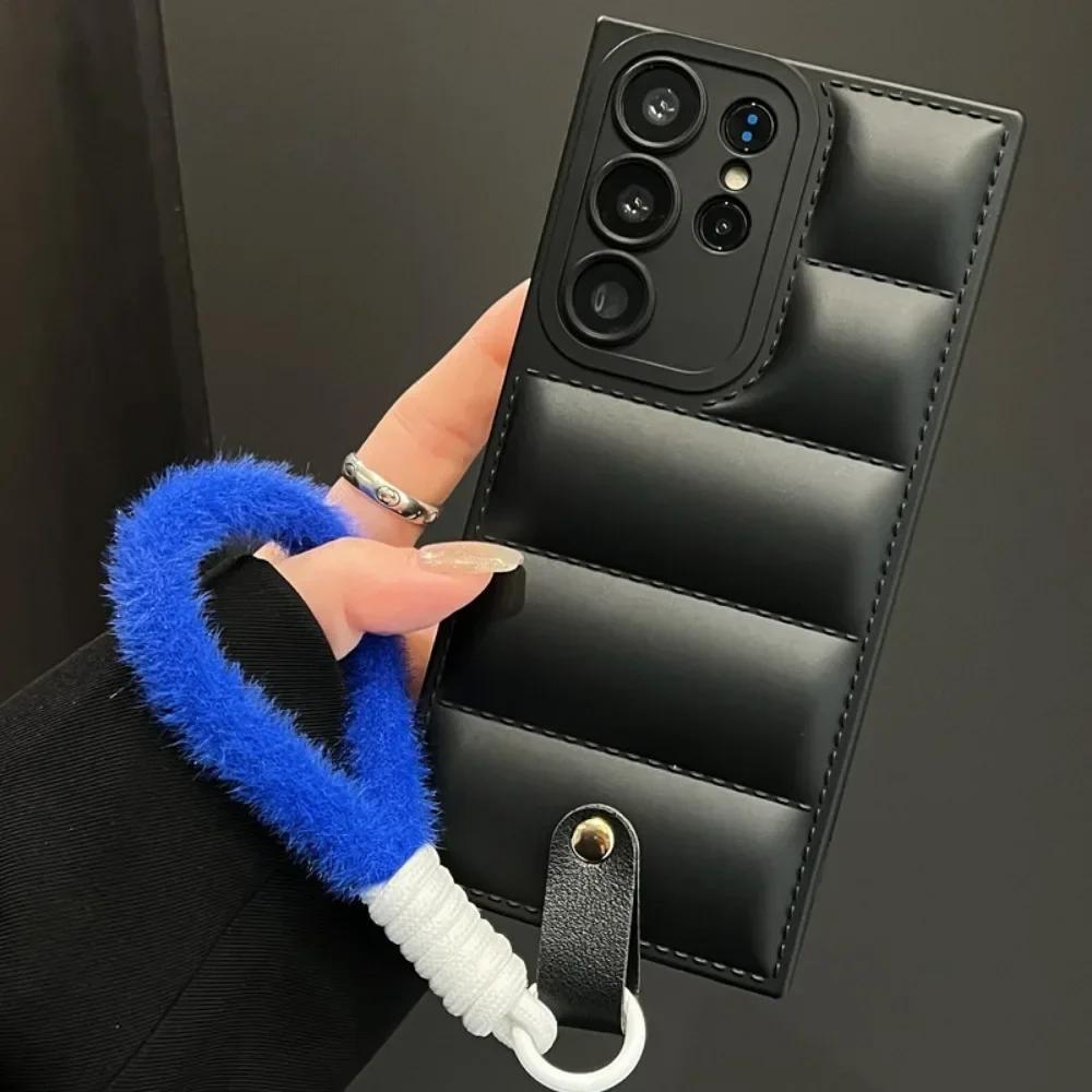 Чехол на телефон с ремешком на запястье для Samsung S26 S25 Ultra S24 S23 S21 S20 FE S22 Plus A16 A06 A55 A35 A25 A15 A05s A05 Стиль пуховика