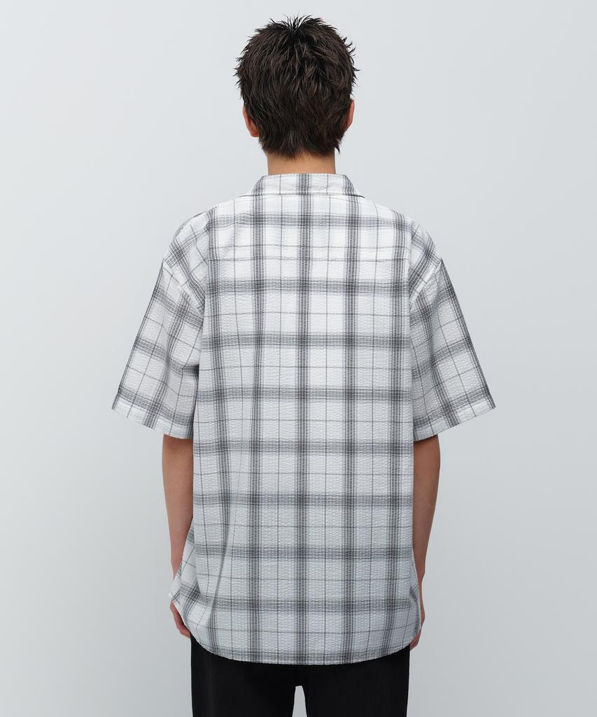 MUSINSA STANDARD Relaxed Seersucker Ombre Check Short Sleeve Shirt [White/Black]