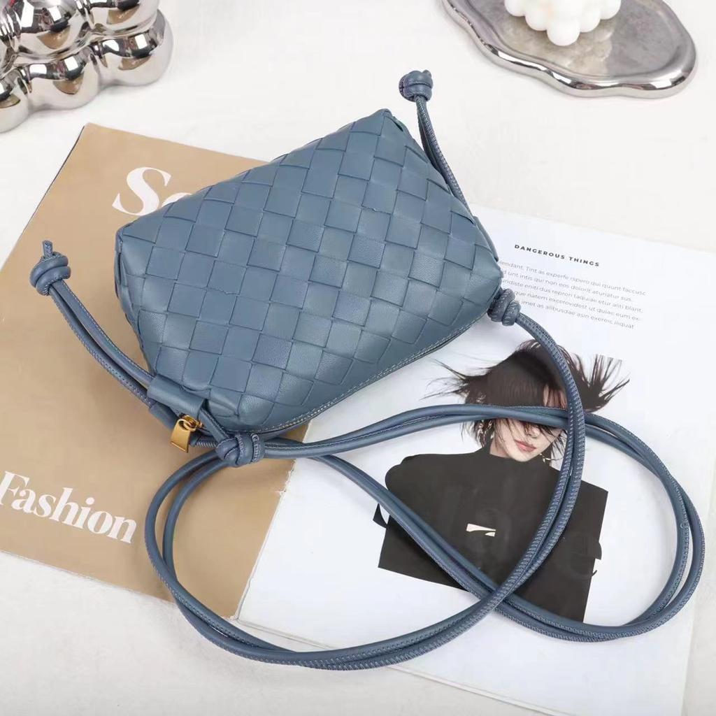 Новая мини-сумка квадратной формы из овчины, ручная работа, плетеная сумка через плечо для телефона, сумка для фотокамеры, женская сумка на одно плечо