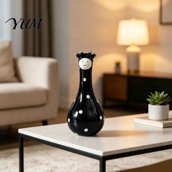 Cute Animal Shaped Floral Container Polka Dot Giraffe Vase, Hand-painted Resin Flower Creative Big-mouthed Unique Home Decor Accents Holder for Living