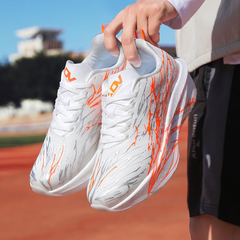 Spring men's shoes lightweight carbon plate breathable sports racing running shoes men's and women's fitness jogging shoes