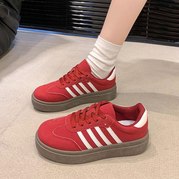 Niche German кроссовки женские весна 2025 новые кожаные белые туфли мягкая подошва женская обувь повседневные спортивные кроссовки плоская подошва