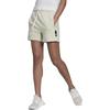 adidas Повседневные шорты женские белые HE4145