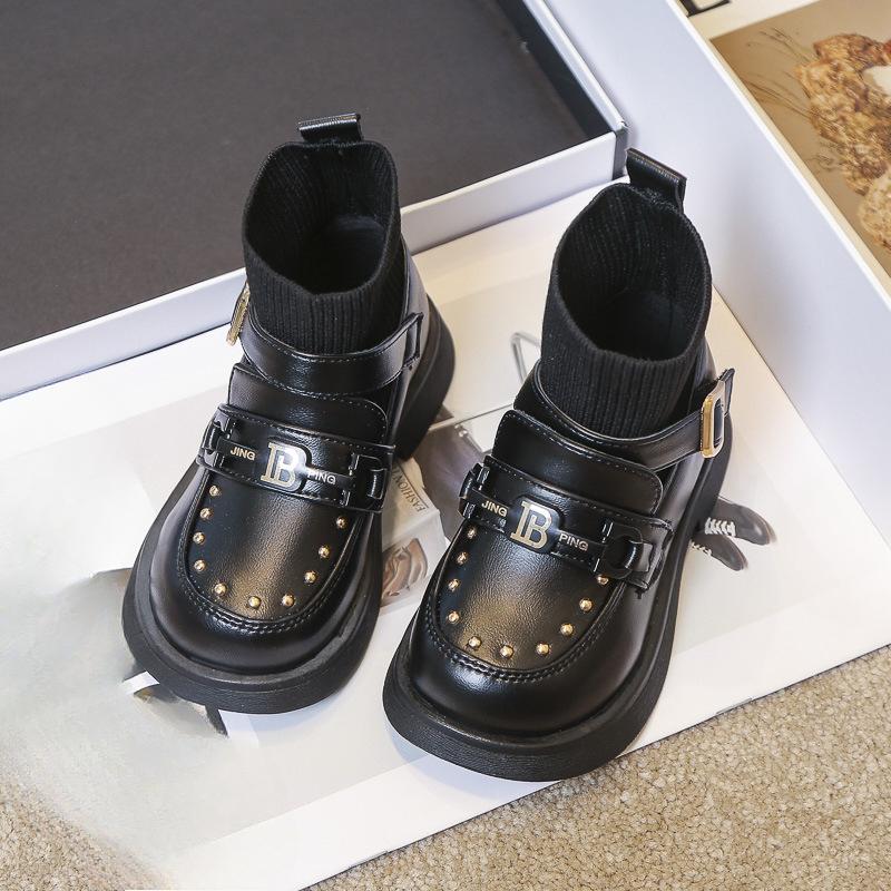 Осенне-зимние новые кожаные ботинки для школьников с мягкими ботинками