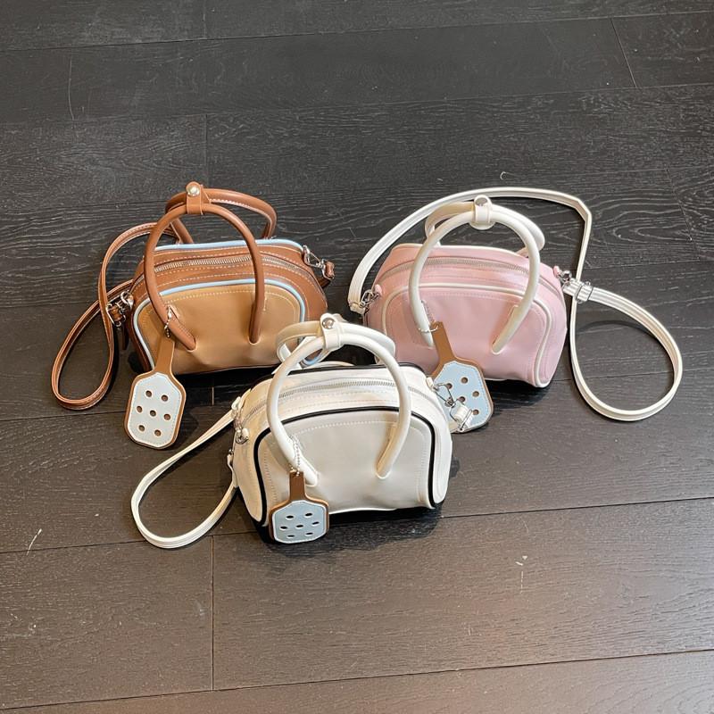 Цветная сумка однотонная женская летняя модная через плечо на молнии внутреннее отделение для путешествий