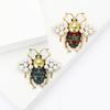 Exquisite Versatile Alloy Pearl Bee Brooch Temperament Creative Women'S Cardigan Coat Corsage Jewelry Pin
