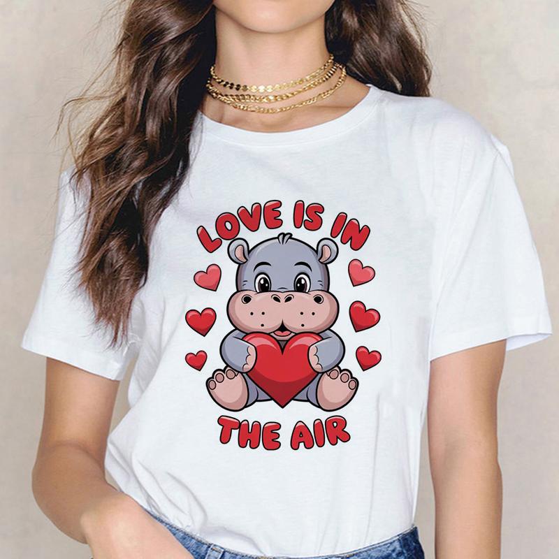 Funny Baby Hippo Moo Deng Tshirt Women Men Fashion T-shirt Streetwear Kawaii Cartoon T Shirt Harajuku Y2k Tee Tops Mange Clothes