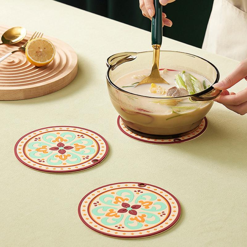 Натуральная пробка Круглый коврик для чашки Подставки для напитков Теплоизоляция Узорчатый коврик для держателя горшка Для журнального столика Настольные кухонные принадлежности