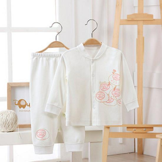 Детский трехслойный теплый комбинезон из чистого хлопка: Весенний стеганый комбинезон для новорожденных, подходящий для ползания и ношения на открытом воздухе.