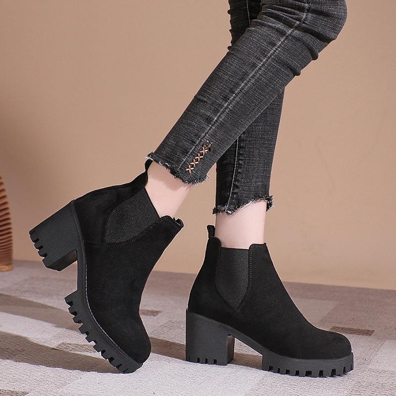 Coarse heel short boots women's autumn and winter large size matte heightening platform high heels British style Martin boots heightening and slimming