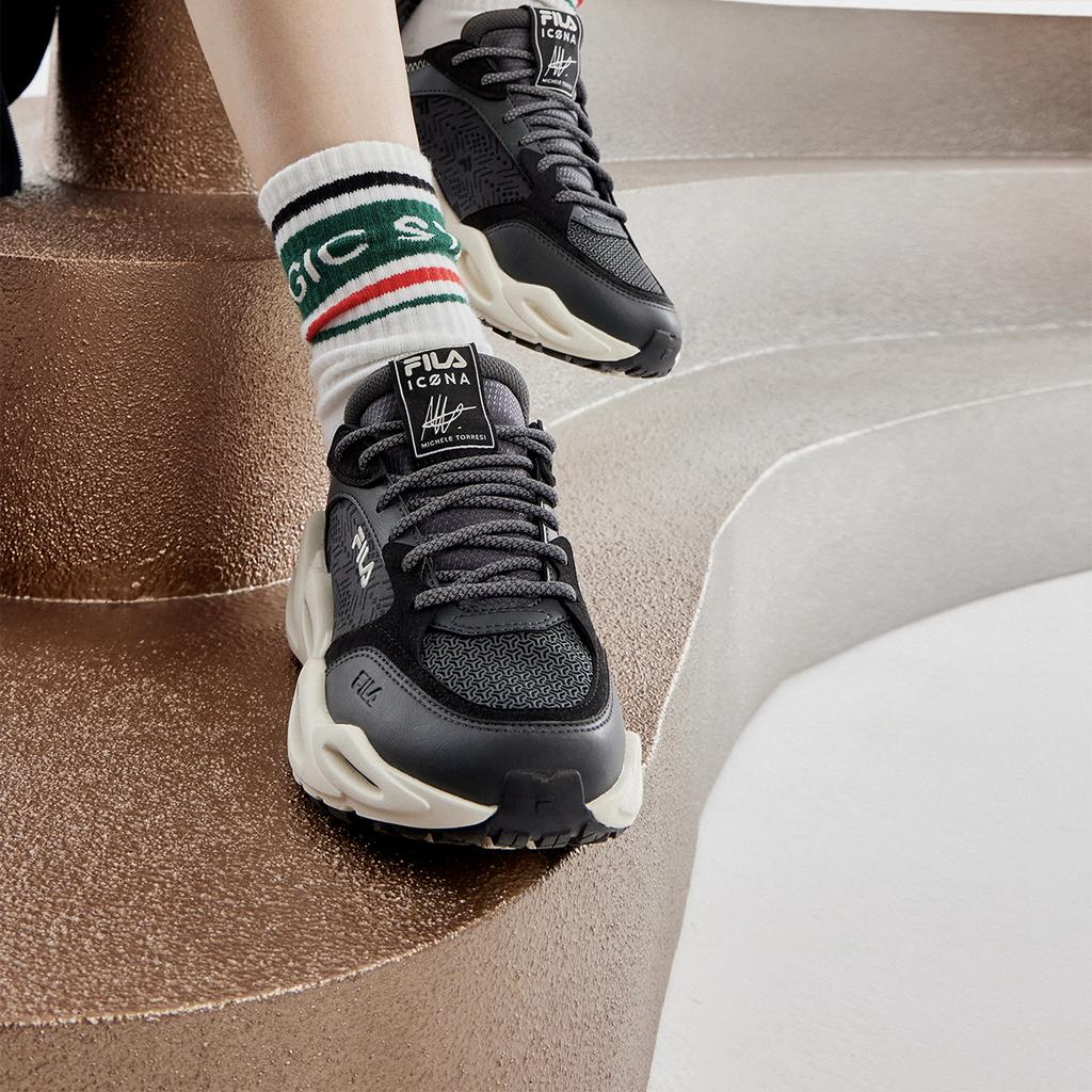 FILA CRYPTO Textile, Synthetic Leather, TPU Abrasion Resistant Low top Casual Shoes Women's Lost Black F12W313101FUB