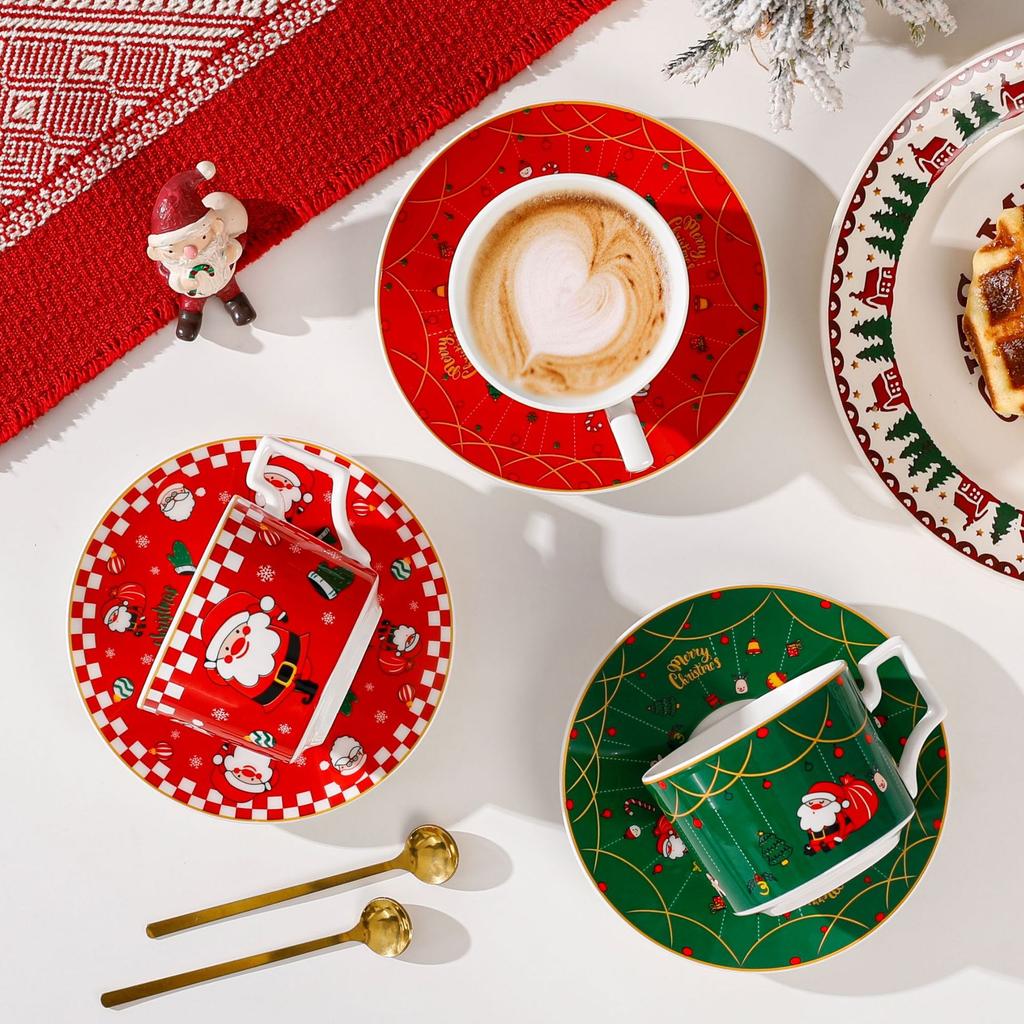 Набор новых рождественских подарочных кофейных чашек с ложками, высококлассные парные чашки для воды, сувенирный подарок, маленькая подарочная чашка для девочек