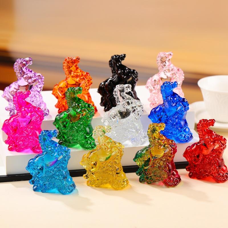 2026 Статуэтка Лошади по Зодиаку Коллекция Фэн-шуй Хрустальный Ловец Солнца Роскошный Декор для Дома Настольное Украшение