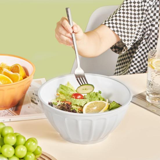 Штабелируемая квадратная пластиковая миска с крышкой. Большое отверстие. Компактная салатница для приготовления еды. Кухонные принадлежности.