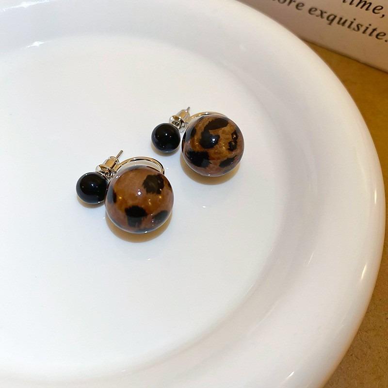 Геометрические серьги-пусеты из серебряной иглы и черного кристалла, нишевые универсальные серьги, темпераментные, легкая роскошь, премиальные серьги