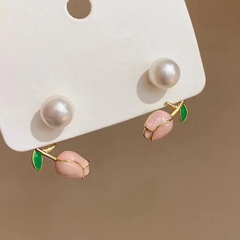Серьги-гвоздики Huitan Sweet Pink Rose с имитацией жемчуга для женщин, новые изысканные серьги для девочек, подарочные украшения