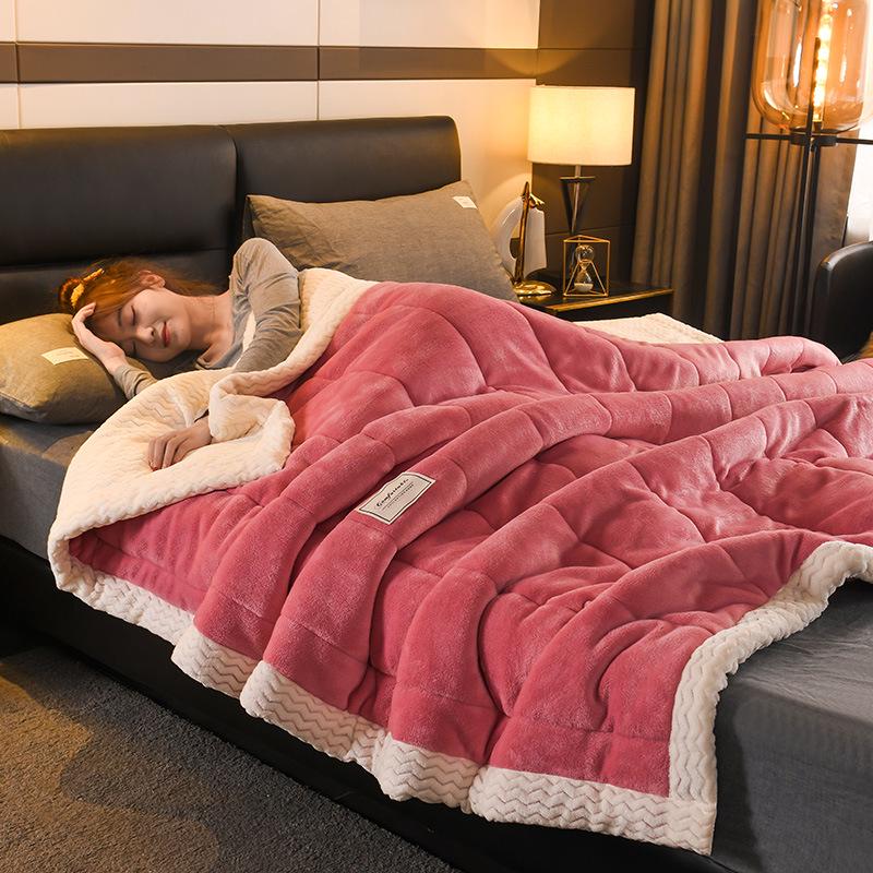 New A/B Style Baby Velvet Quilted Warm Lambswool Blanket - Thickened for Autumn/Winter