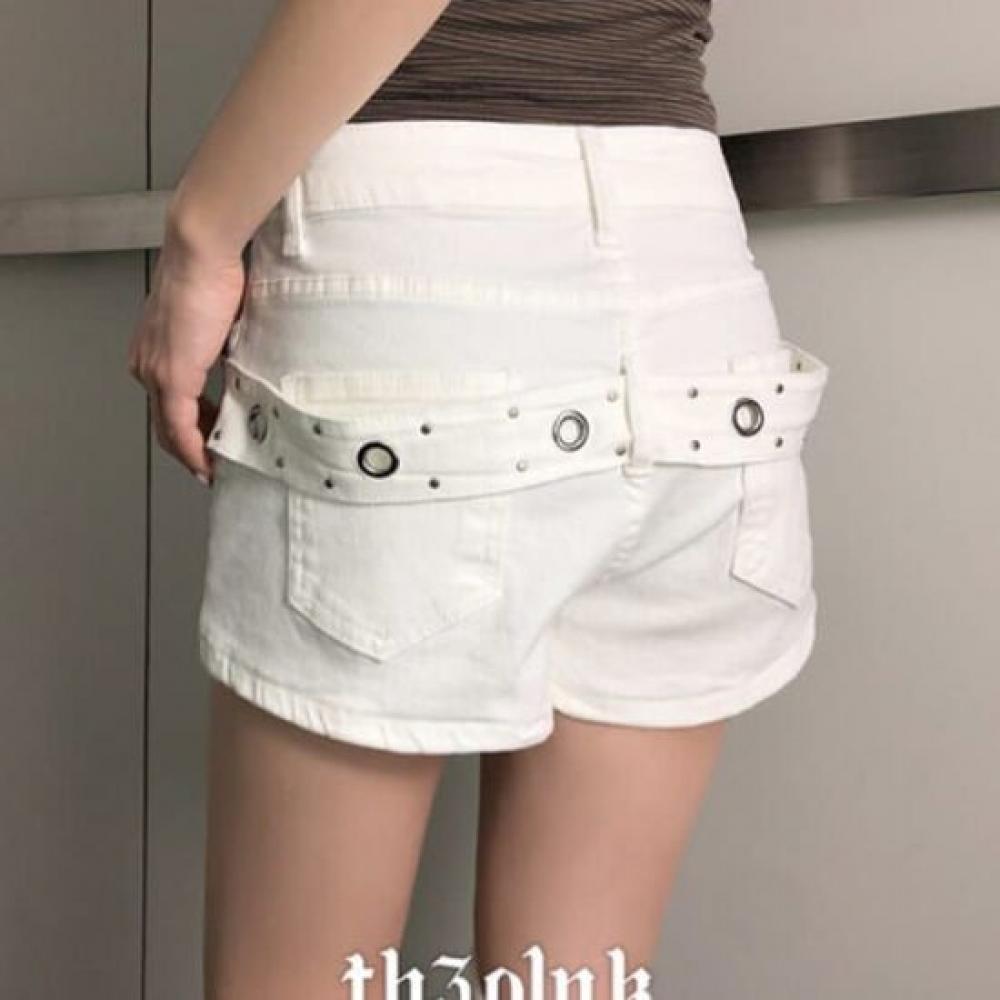The Pink Eyelet Belt Strap Short Pants
