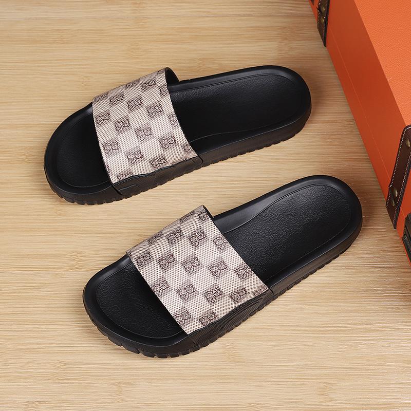 Genuine leather slippers are non-slip for summer wear, a new high-end fashionable beach flip-flops