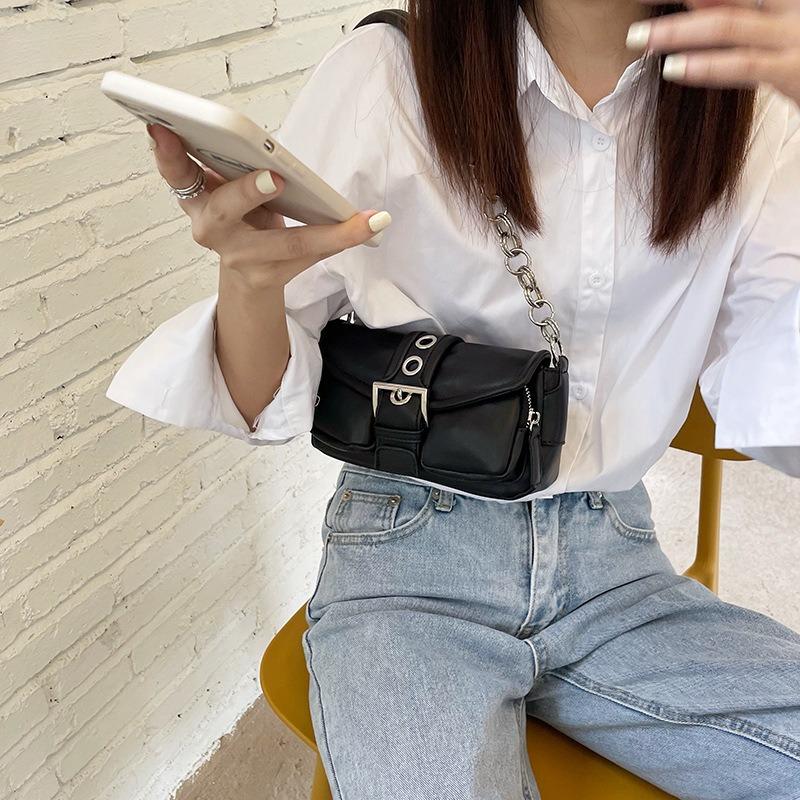 Сумка Niche Design Mini Vintage Ring Chain Bag Bag Сумка Baguette через плечо