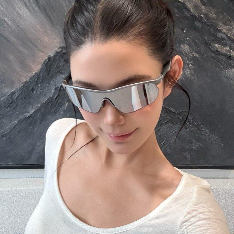 European and American style one-piece outdoor sports cycling mountaineering running sunglasses sunscreen women's tide windproof goggles sunglasses