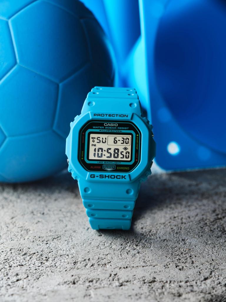 Casio G-Shock DW-5600EP-2JF Energy Pack Синий Мужские
